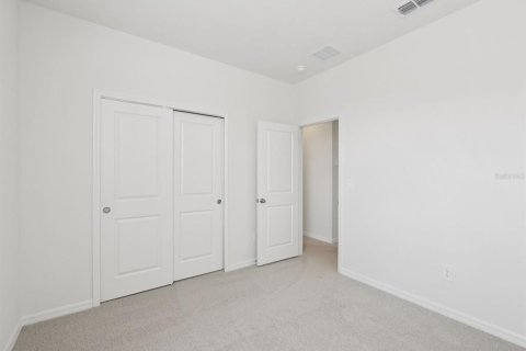 House in Palmetto, Florida 4 bedrooms, 262.91 sq.m. № 2116267 - photo 15
