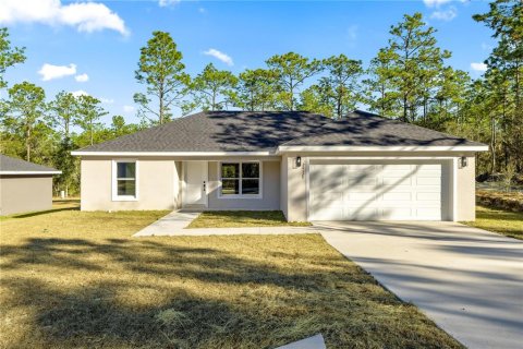 Villa ou maison à Dunnellon, Floride 3 chambres, 120.4 m2 № 2206574