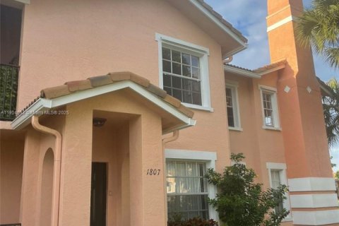 Condo in North Lauderdale, Florida, 3 bedrooms  № 1954992 - photo 5