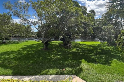 Condominio en venta en Miami, Florida, 2 dormitorios, 95.97 m2 № 1950890 - foto 28