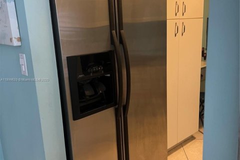 Condominio en venta en Miami, Florida, 2 dormitorios, 95.97 m2 № 1950890 - foto 9