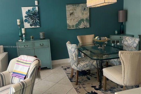 Condominio en venta en Miami, Florida, 2 dormitorios, 95.97 m2 № 1950890 - foto 6