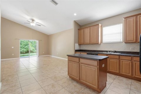Casa en venta en New Port Richey, Florida, 4 dormitorios, 267.74 m2 № 2238658 - foto 12