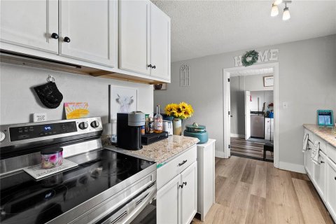 Villa ou maison à vendre à Leesburg, Floride: 3 chambres, 116.22 m2 № 2142585 - photo 10