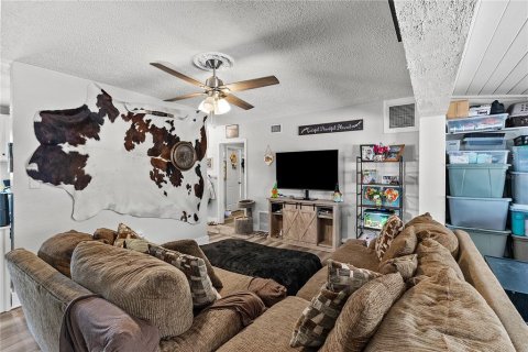 Villa ou maison à vendre à Leesburg, Floride: 3 chambres, 116.22 m2 № 2142585 - photo 15