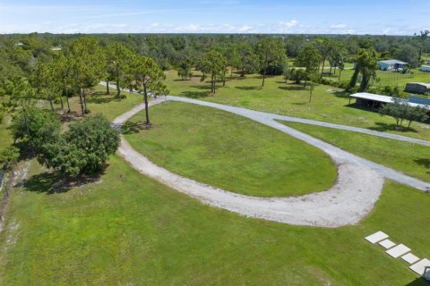 House in Myakka City, Florida 3 bedrooms, 130.43 sq.m. № 1005975 - photo 4