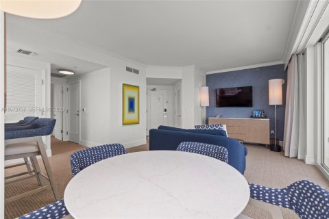 Copropriété à vendre à Miami Beach, Floride: 2 chambres, 138.98 m2 № 2154776 - photo 16