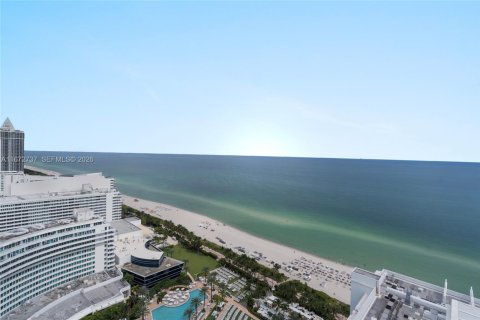 Copropriété à vendre à Miami Beach, Floride: 2 chambres, 138.98 m2 № 2154776 - photo 5