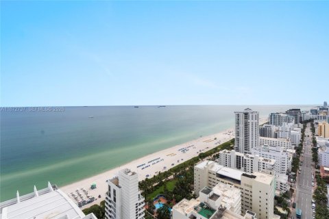 Copropriété à vendre à Miami Beach, Floride: 2 chambres, 138.98 m2 № 2154776 - photo 10