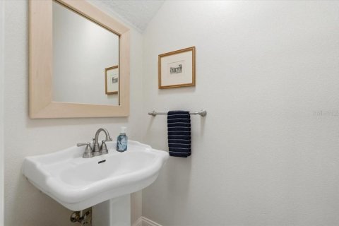 House in Lakeland, Florida 3 bedrooms, 280.94 sq.m. № 2094753 - photo 23