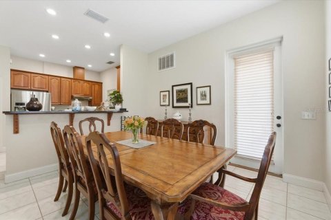 House in Lakeland, Florida 3 bedrooms, 280.94 sq.m. № 2094753 - photo 13