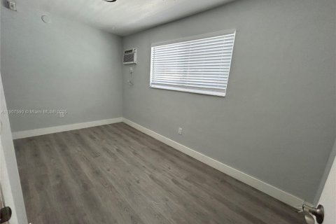 Appartement à louer à Miami Beach, Floride: 2 chambres, 74.32 m2 № 1964050 - photo 9