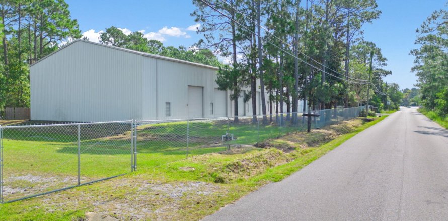 Propiedad comercial en Gulf Breeze, Florida № 561969