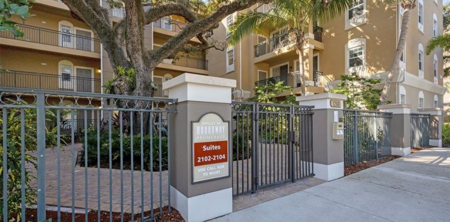 Condominio en Sarasota, Florida, 2 dormitorios  № 1745312
