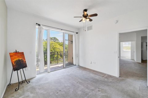 Condominio en alquiler en Sarasota, Florida, 2 dormitorios, 104.24 m2 № 1745312 - foto 4