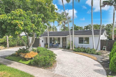 Дом в Окленд-Парк, Флорида 3 спальни, 145.02м2 № 2017557