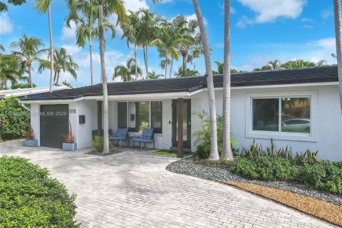 Снять в аренду виллу или дом в Окленд-Парк, Флорида 3 спальни, 145.02м2, № 2017557 - фото 4