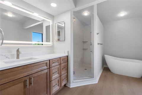 Adosado en venta en Treasure Island, Florida, 3 dormitorios, 197.88 m2 № 2151770 - foto 30
