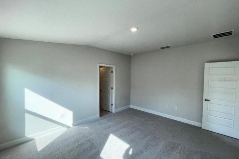 House in Hudson, Florida 3 bedrooms, 140.75 sq.m. № 2230780 - photo 14