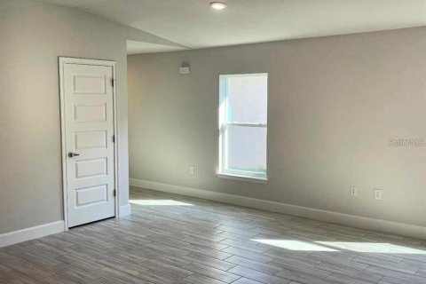 House in Hudson, Florida 3 bedrooms, 140.75 sq.m. № 2230780 - photo 9