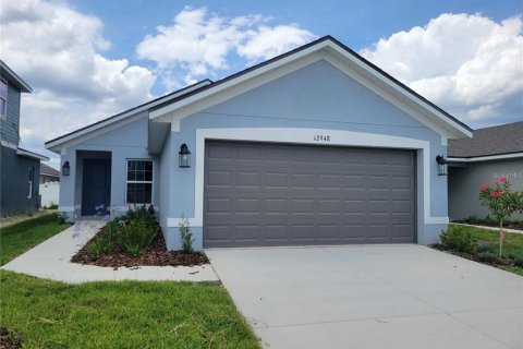 House in Hudson, Florida 3 bedrooms, 140.75 sq.m. № 2230780 - photo 2