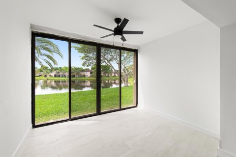 Condo in Boca Raton, Florida, 2 bedrooms  № 2275394 - photo 15