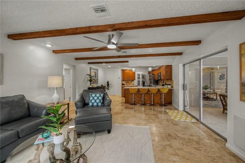 Villa ou maison à vendre à Port Charlotte, Floride: 3 chambres, 190.73 m2 № 2209671 - photo 13
