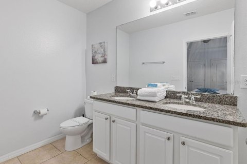 Adosado en venta en Davenport, Florida, 5 dormitorios, 228.54 m2 № 2222201 - foto 29