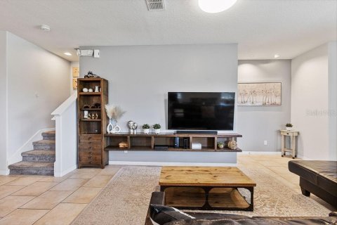 Adosado en venta en Davenport, Florida, 5 dormitorios, 228.54 m2 № 2222201 - foto 16