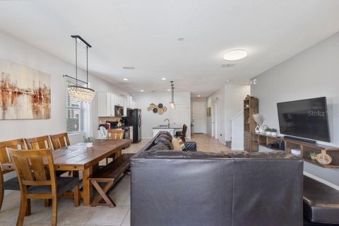 Adosado en venta en Davenport, Florida, 5 dormitorios, 228.54 m2 № 2222201 - foto 20