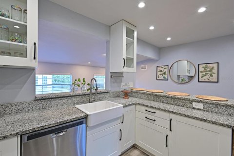 Casa en venta en Bradenton, Florida, 3 dormitorios, 127.65 m2 № 1721502 - foto 10