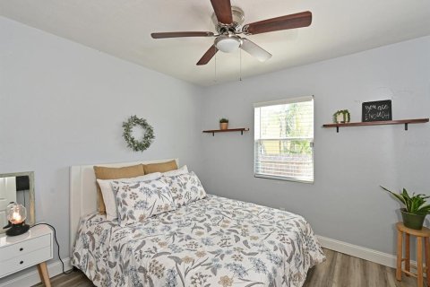 Casa en venta en Bradenton, Florida, 3 dormitorios, 127.65 m2 № 1721502 - foto 19