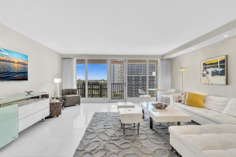 Condo in Fort Lauderdale, Florida, 2 bedrooms № 2154967 - photo 22