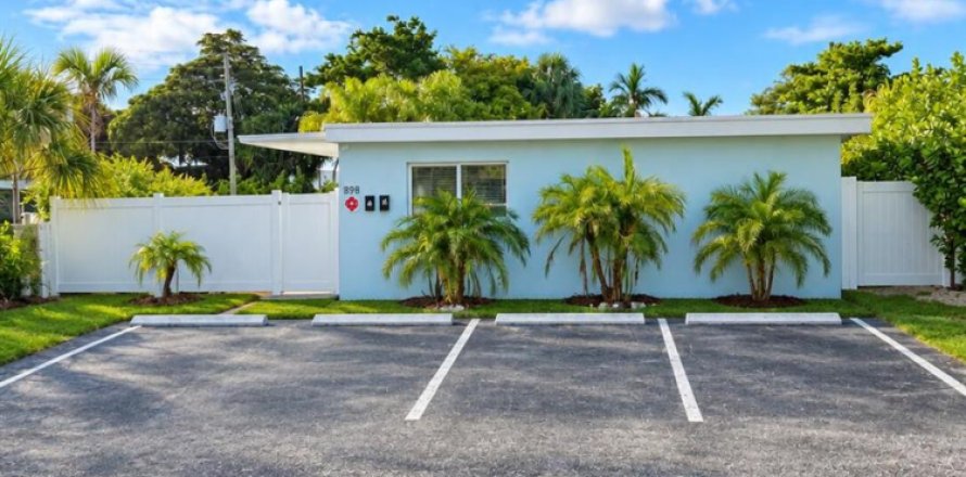 Immobilier commercial à Deerfield Beach, Floride 240.99 m2 № 2423521