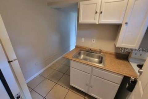Immobilier commercial à vendre à Holiday, Floride: 343.83 m2 № 1628274 - photo 12