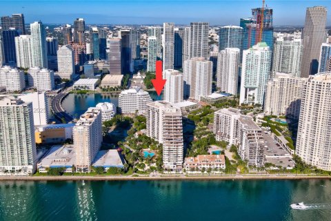 Condominio en venta en Miami, Florida, 3 dormitorios, 150.87 m2 № 1982551 - foto 1