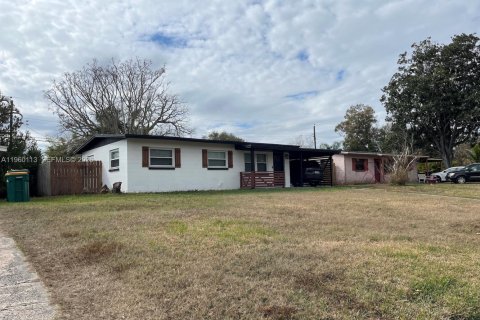 House in Melbourne, Florida 3 bedrooms, 93.46 sq.m. № 2021859