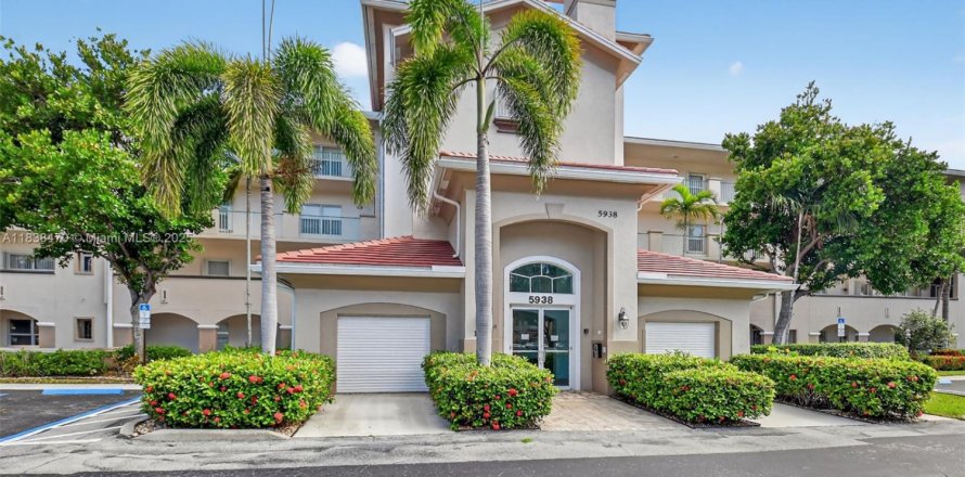 Condominio en Boynton Beach, Florida, 3 dormitorios  № 1827523