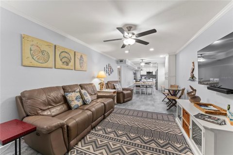 Condominio en venta en Treasure Island, Florida, 2 dormitorios, 122.63 m2 № 1530419 - foto 24