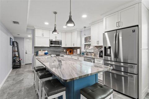 Condominio en venta en Treasure Island, Florida, 2 dormitorios, 122.63 m2 № 1530419 - foto 19