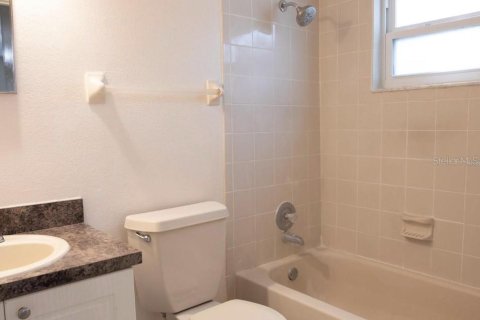 Copropriété à louer à Orlando, Floride: 2 chambres, 84.08 m2 № 2416709 - photo 6