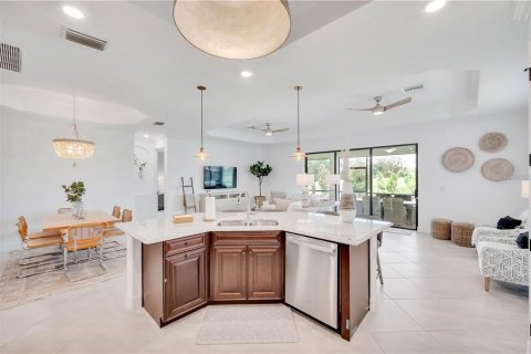 Casa en venta en Bradenton, Florida, 3 dormitorios, 186.36 m2 № 1840487 - foto 9