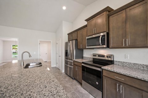 Villa ou maison à vendre à St. Lucie, Floride: 4 chambres, 196.58 m2 № 2397781 - photo 6