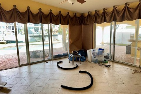Casa en venta en Redington Beach, Florida, 3 dormitorios, 178.56 m2 № 1436442 - foto 16