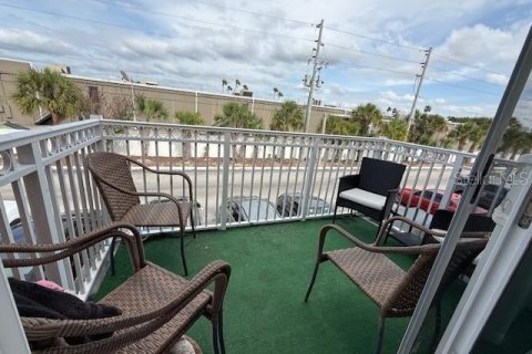 Condo à Maitland, Floride, 3 chambres  № 2131486