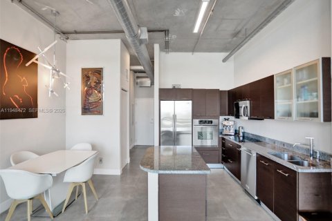 Copropriété à vendre à Aventura, Floride: 1 chambre, 75.81 m2 № 2004414 - photo 5