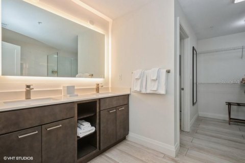 Condominio en venta en Winter Garden, Florida, 2 dormitorios, 117.52 m2 № 794623 - foto 13