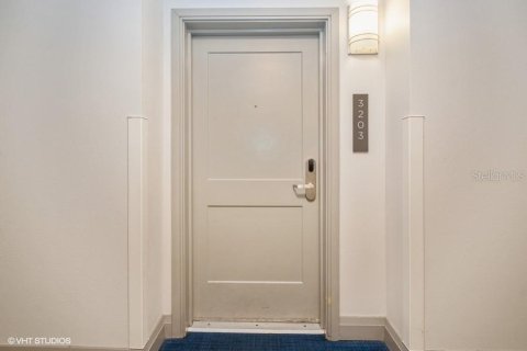 Condominio en venta en Winter Garden, Florida, 2 dormitorios, 117.52 m2 № 794623 - foto 2