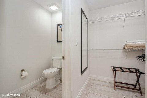 Condominio en venta en Winter Garden, Florida, 2 dormitorios, 117.52 m2 № 794623 - foto 15