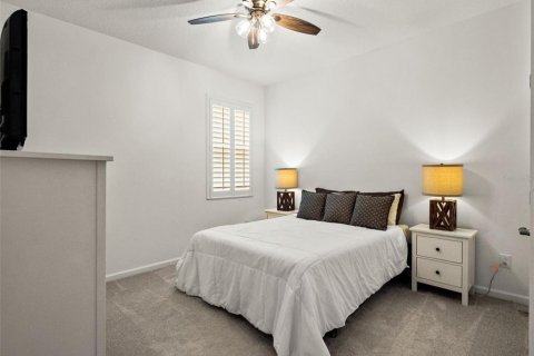House in Mount Dora, Florida 3 bedrooms, 182.65 sq.m. № 2310330 - photo 20